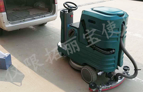 國產(chǎn)洗地機(jī)更值得信賴